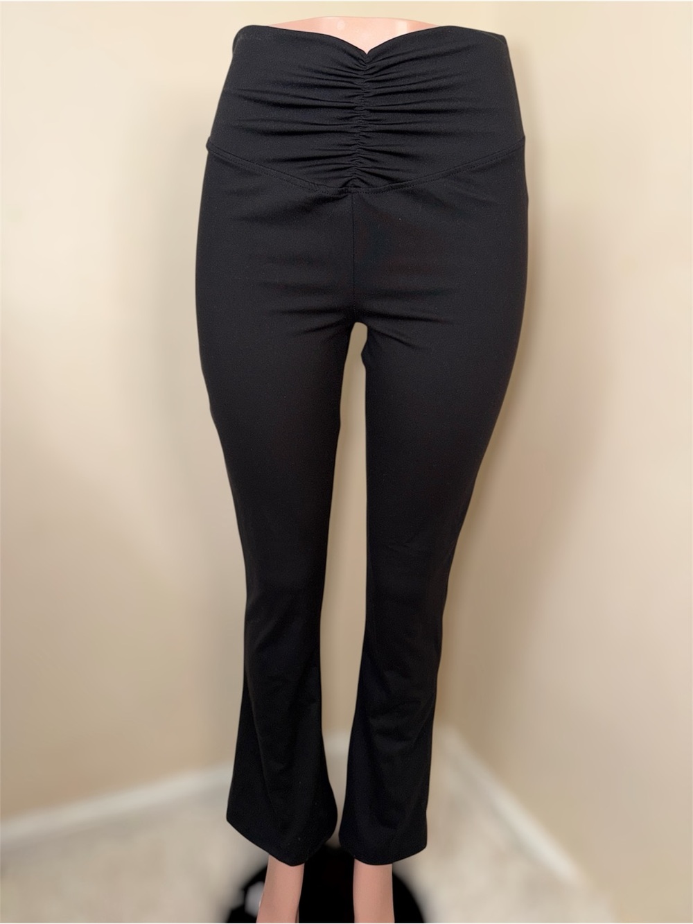 Ruched High-Waist Black Leggings Pants